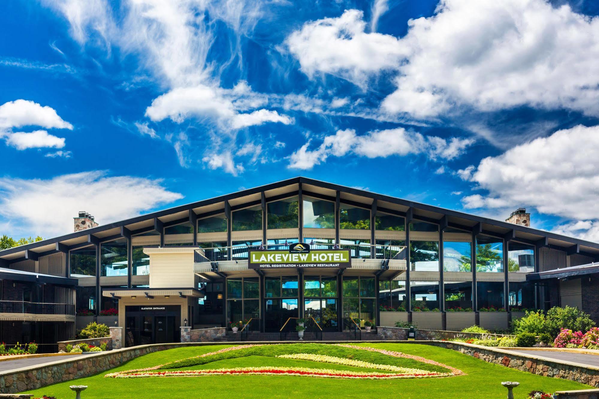 Summit Village Bellaire エクステリア 写真